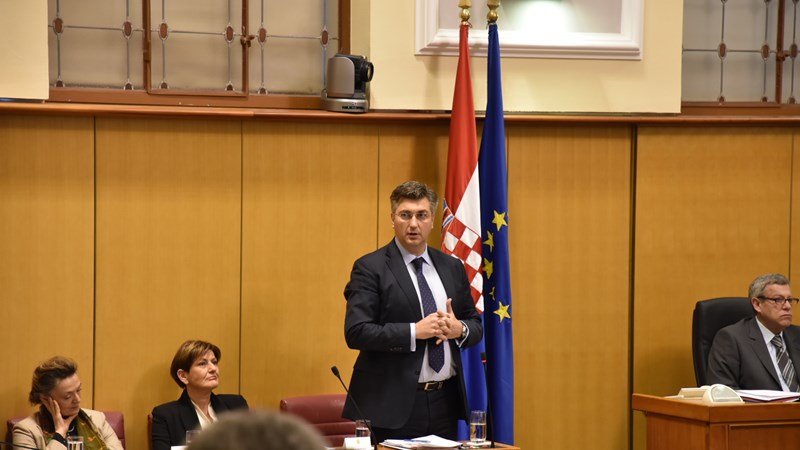 Plenković: Učinit ćemo sve kako bi se održala radna mjesta  i kako bi Uljanik bio održivo brodogradilište